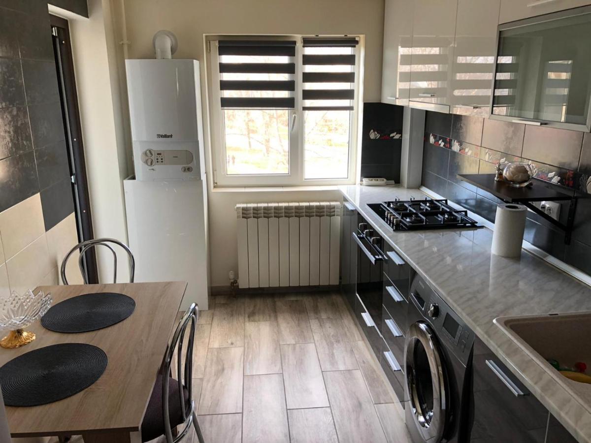 Apartament Modern Targoviste In Regim Hotelier Εξωτερικό φωτογραφία